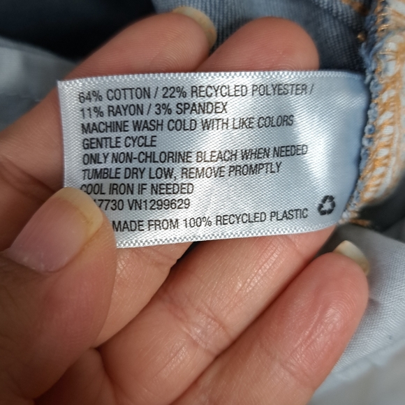 NWT Knox Rose Plus Size High Rise Distressed Bootcut Jeans Dark Wash - Picture 16 of 16